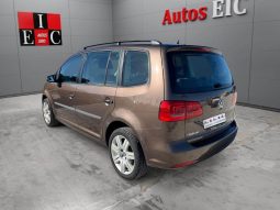 VOLKSWAGEN Touran 1.6 TDI Advance lleno