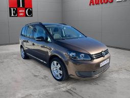 VOLKSWAGEN Touran 1.6 TDI Advance lleno