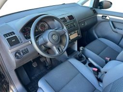 VOLKSWAGEN Touran 1.6 TDI Advance lleno