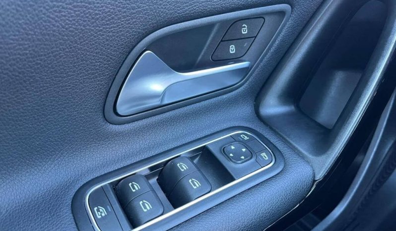 MERCEDES-BENZ Clase A A 180 d lleno