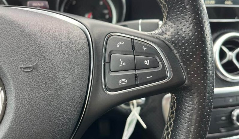 MERCEDES-BENZ Clase A A 220 d 4MATIC lleno