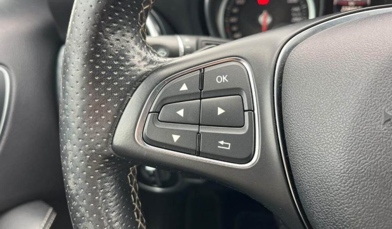 MERCEDES-BENZ Clase A A 220 d 4MATIC lleno