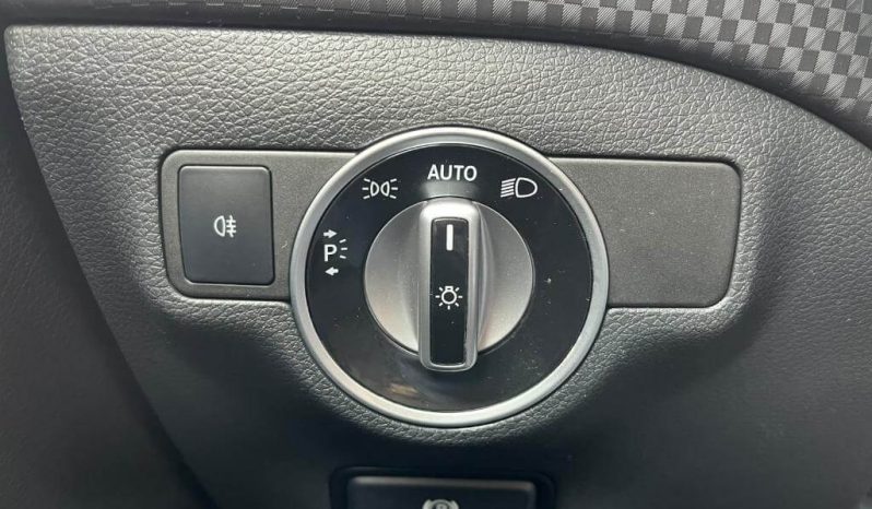 MERCEDES-BENZ Clase A A 220 d 4MATIC lleno