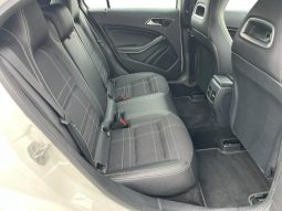 MERCEDES-BENZ Clase A A 220 d 4MATIC lleno