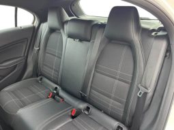 MERCEDES-BENZ Clase A A 220 d 4MATIC lleno